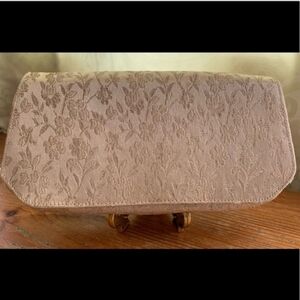 VINTAGE Pegi Paris® Embroidered Floral Brocade Clutch with interior pocket